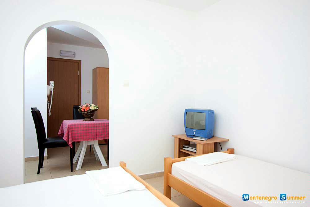 Apartments Mtv Petrovac المظهر الخارجي الصورة